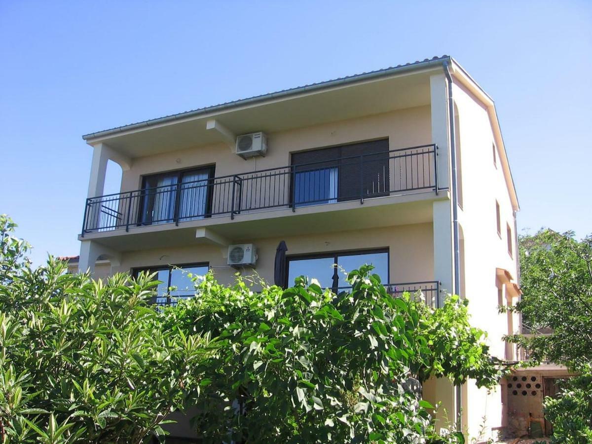 Apartman Valentic Appartamento Jadranovo Esterno foto