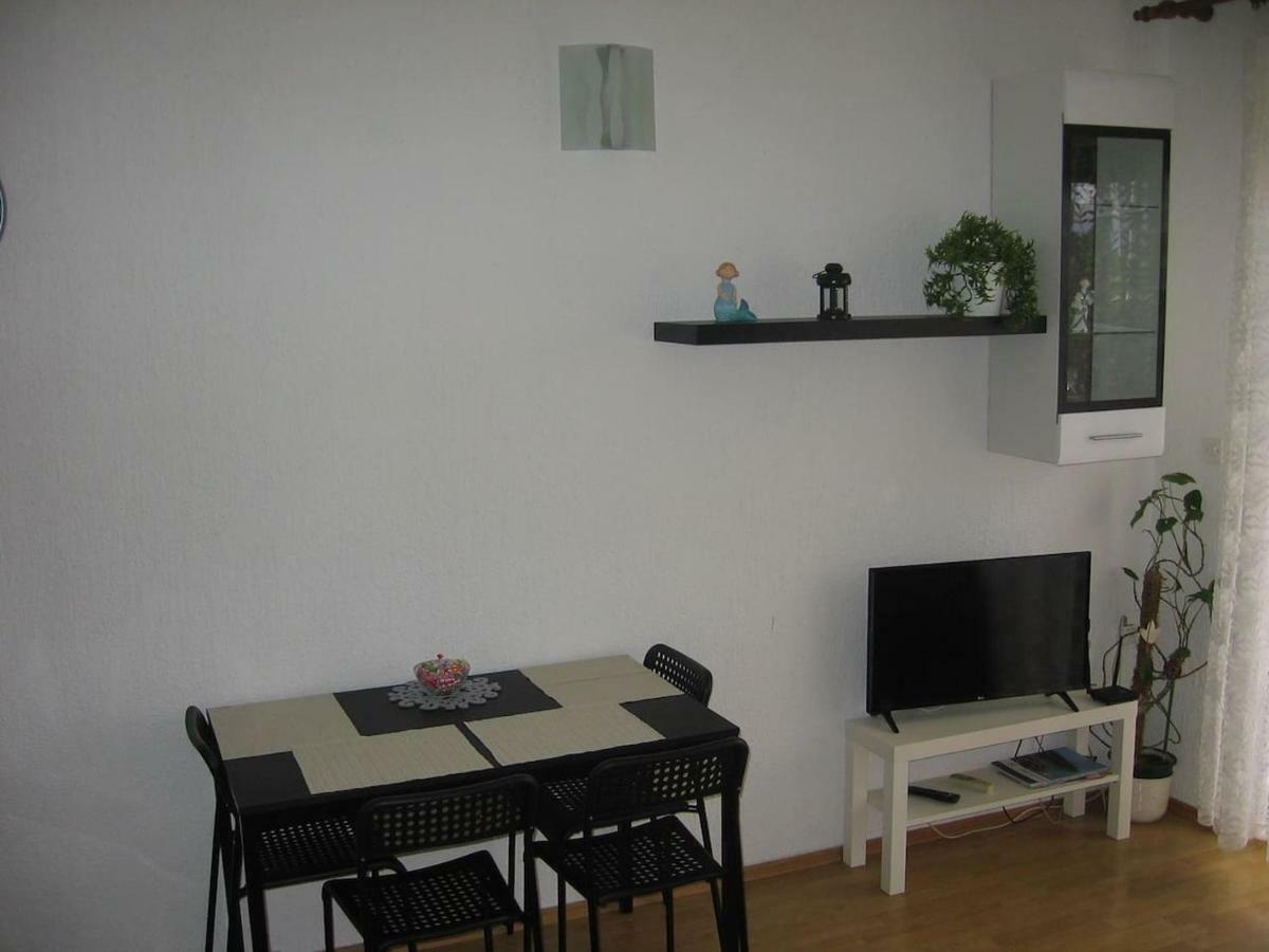 Apartman Valentic Appartamento Jadranovo Esterno foto